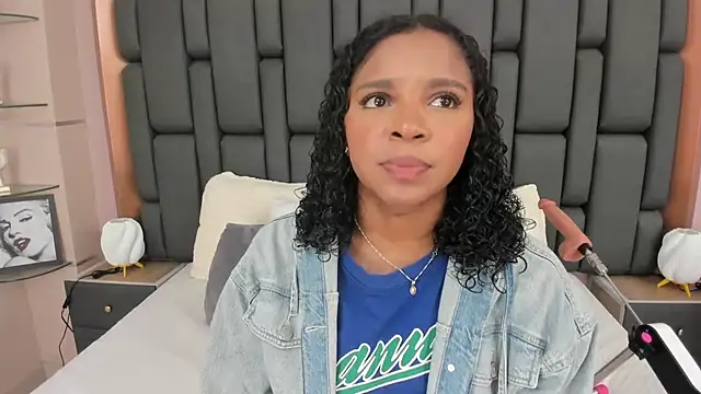 LisaMendez online show from 10.24.25