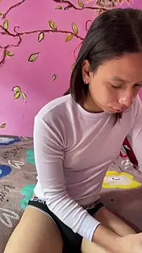 Tania Gate online show from 11.28.25