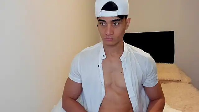 stylish men online show from 09.30.25