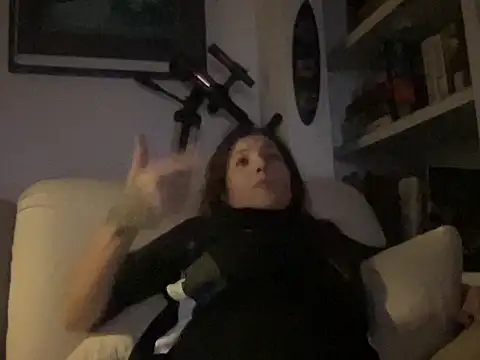 dddasani online show from 11.15.25