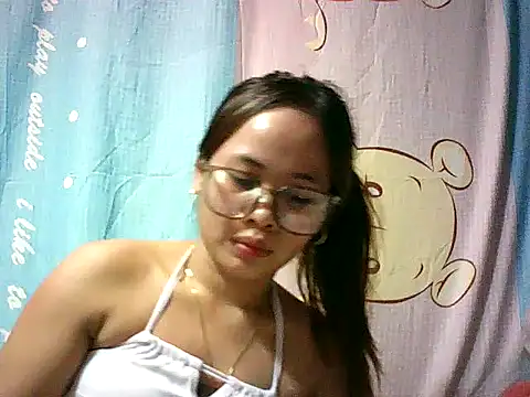 Katrina Summer online show from 12.16.25