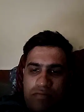 Snapshot of nareshrddd5 chatting on 10.18.25 nareshrddd5 online show from 10.18.25