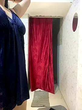 MONA 0213 online show from 09.26.25