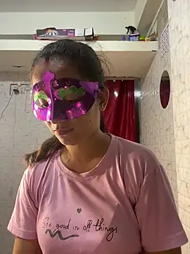 MONA 0213 online show from 09.28.25