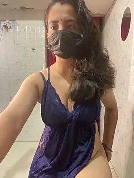 MONA 0213 online show from 10.30.25