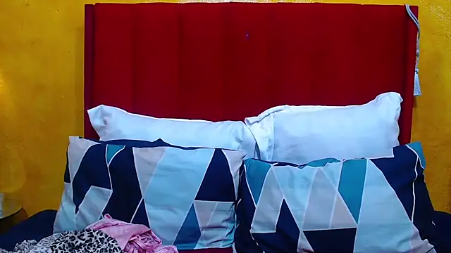 Snapshot of Candycrush2555 chatting on 12.05.25 Candycrush2555 online show from 12.05.25