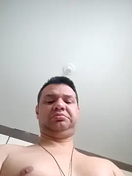 Snapshot of Crocante_Hot chatting on 09.18.25 Crocante Hot online show from 09.18.25