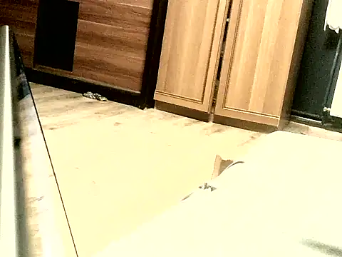 KissMeAss9387 online show from 09.28.25