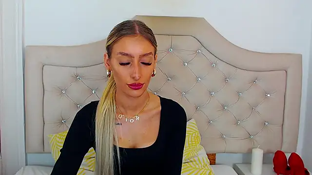 NatalieSensual online show from 11.04.25