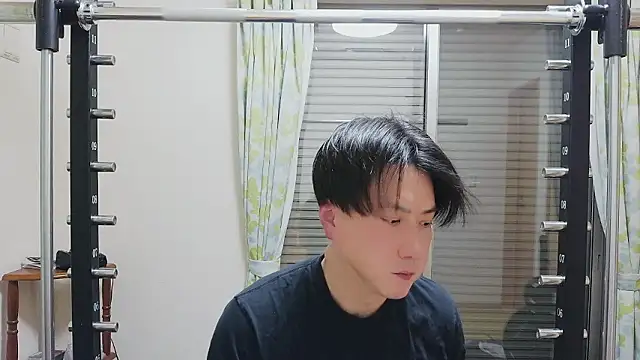 Snapshot of oyu_kun chatting on 02.13.26 oyu kun online show from 02.13.26