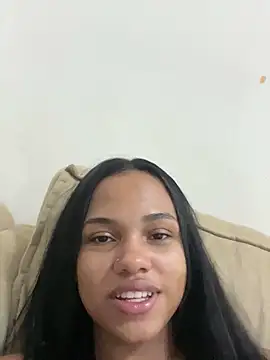 Snapshot of Sabryynna chatting on 09.27.25 Sabryynna online show from 09.27.25