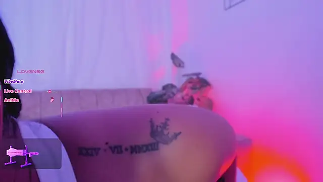 Lily-Soto online show from 04.02.26