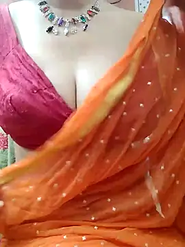 Snapshot of Hot-rima chatting on 04.23.26 Hot-rima online show from 04.23.26