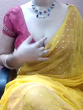 Snapshot of Hot-rima chatting on 04.28.26 Hot-rima online show from 04.28.26