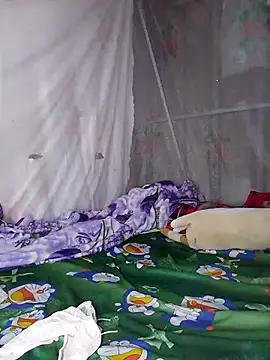 Snapshot of DauTay_hot chatting on 09.14.25 DauTay hot online show from 09.14.25