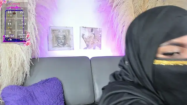 Snapshot of yasmin_elite chatting on 09.09.25 yasmin elite online show from 09.09.25