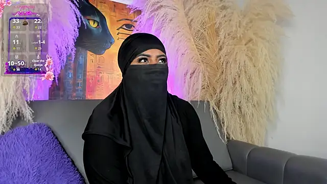 Snapshot of yasmin_elite chatting on 10.02.25 yasmin elite online show from 10.02.25