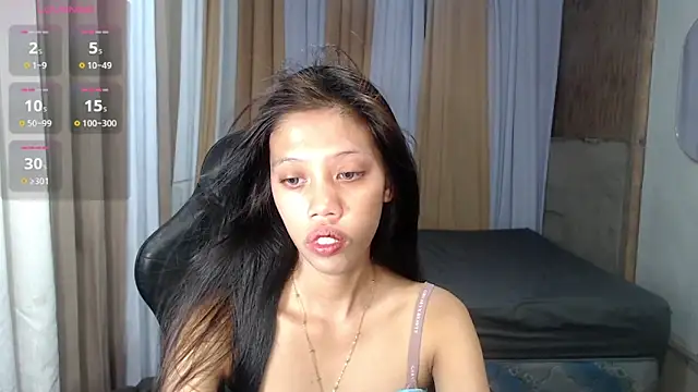 kourtneyluv  online show from 04.07.26