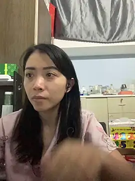 Minee1202 online show from 12.17.25