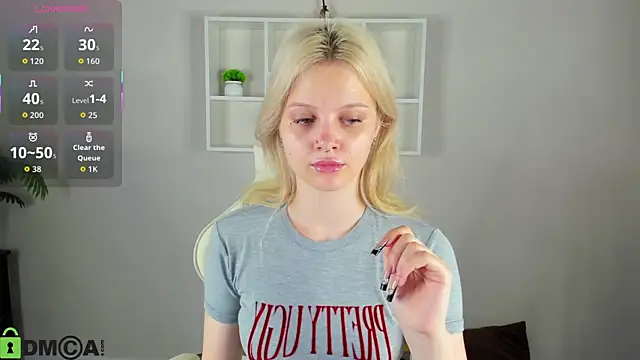 Snapshot of Allice_Cox chatting on 09.21.25 Allice Cox online show from 09.21.25