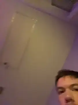 Snapshot of SalemStratton chatting on 10.10.25 SalemStratton online show from 10.10.25