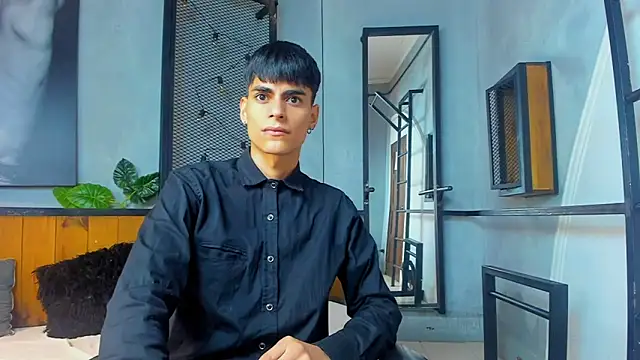 Dani mc1 online show from 09.19.25