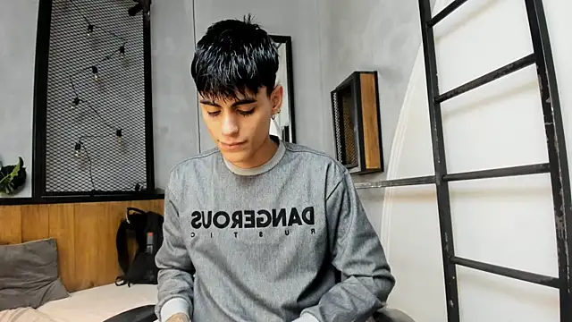 Dani mc1 online show from 09.26.25