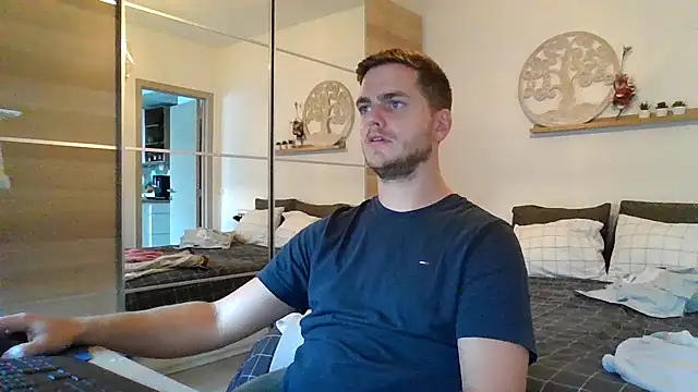 syl01 online show from 09.30.25