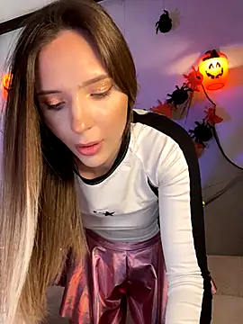 Snapshot of LINA_ALL_EYES_ON_YOU chatting on 10.25.25 LINA ALL EYES ON YOU online show from 10.25.25