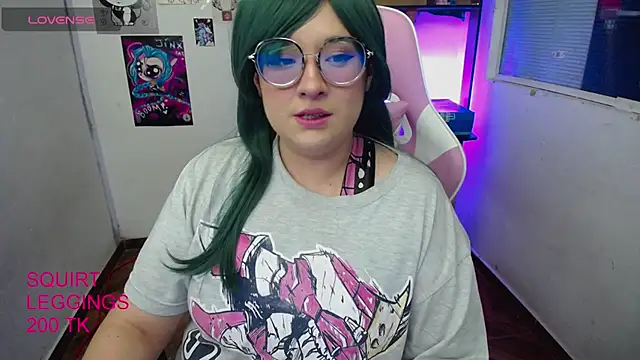 Snapshot of _Jaade_p_ chatting on 10.21.25  Jaade p  online show from 10.21.25