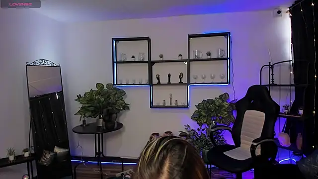 sweet daniiela online show from 10.14.25