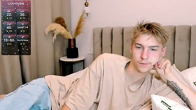 MrSexyCum4U online show from 10.06.25