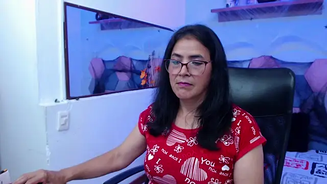 AmandaPeet online show from 10.20.25