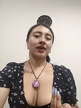 Snapshot of AMATISTA__16 chatting on 09.27.25 AMATISTA  16 online show from 09.27.25