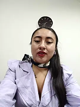 Snapshot of AMATISTA__16 chatting on 09.29.25 AMATISTA  16 online show from 09.29.25