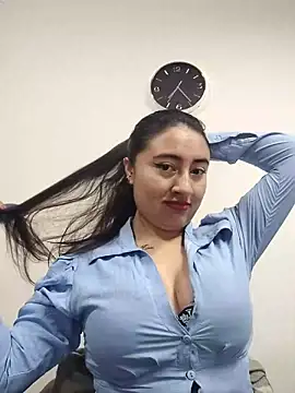 Snapshot of AMATISTA__16 chatting on 10.09.25 AMATISTA  16 online show from 10.09.25