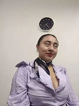 Snapshot of AMATISTA__16 chatting on 10.10.25 AMATISTA  16 online show from 10.10.25