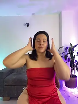 leiablack online show from 09.24.25