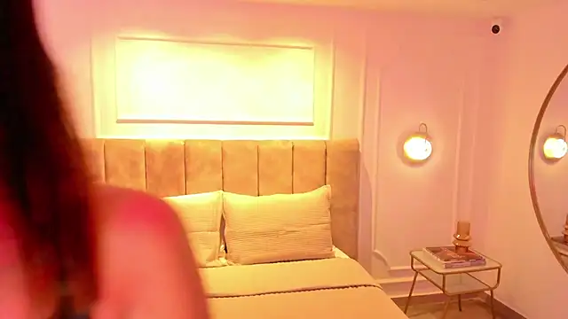 Zammy Sanz online show from 10.26.25