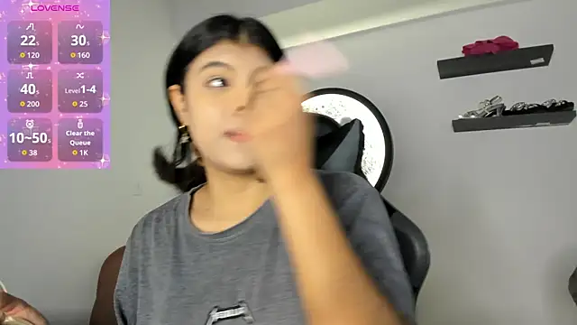 Aleja-02 online show from 09.20.25