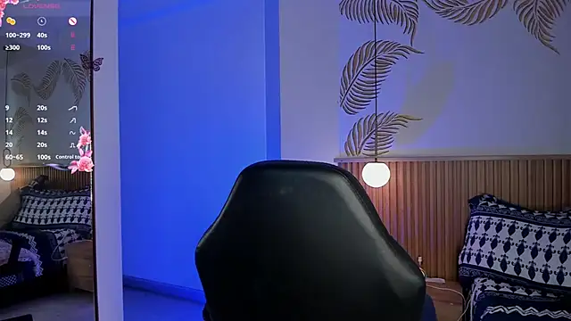 Valleriie  online show from 09.25.25