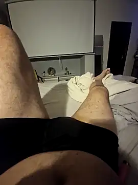 Snapshot of TrisalQuente chatting on 02.19.26 TrisalQuente online show from 02.19.26