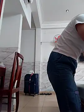 Anny-ly online show from 11.15.25