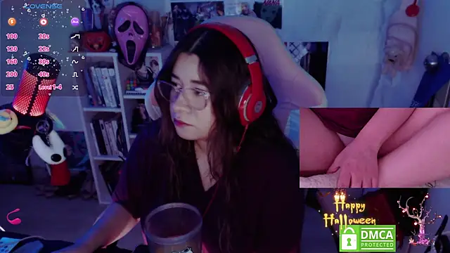 Snapshot of Pink_girl0n chatting on 11.05.25 Pink girl0n online show from 11.05.25