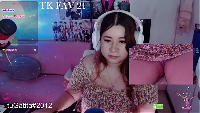 Snapshot of Pink_girl0n chatting on 04.06.26 Pink girl0n online show from 04.06.26