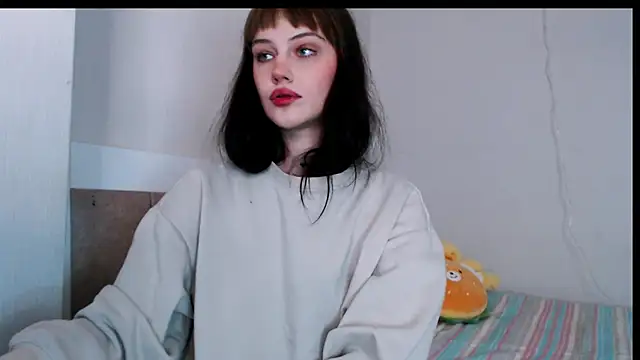 Snapshot of Pizda-Drozda chatting on 11.04.25 Pizda-Drozda online show from 11.04.25