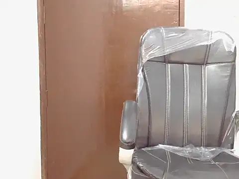 Snapshot of Diyaa_Singh chatting on 09.22.25 Diyaa Singh online show from 09.22.25