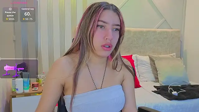 nami sweet  online show from 11.14.25