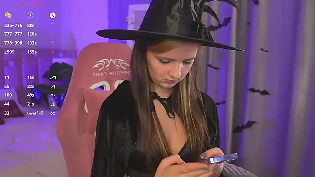 LilLisa online show from 10.24.25