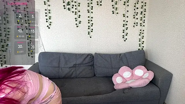 LoriConer online show from 09.30.25